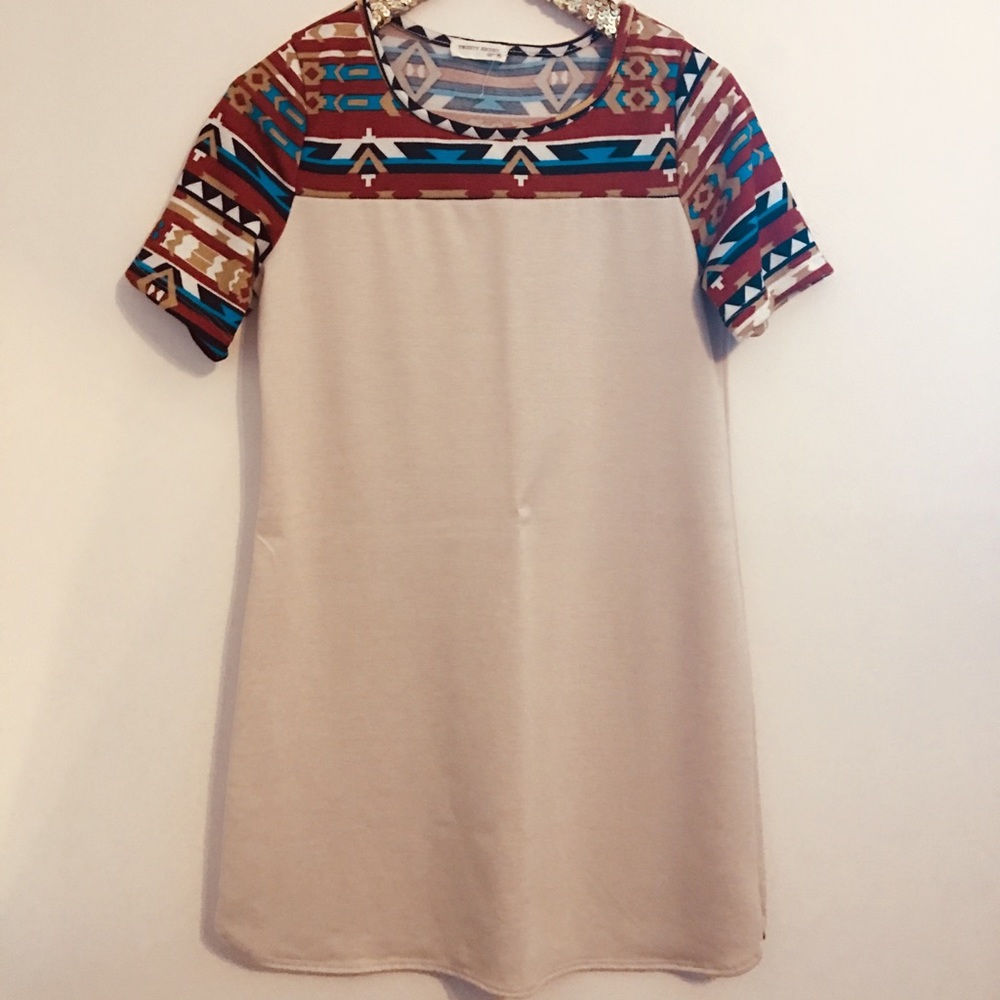 twenty second | tshirt dress | aztec and cream | women’s size medium
